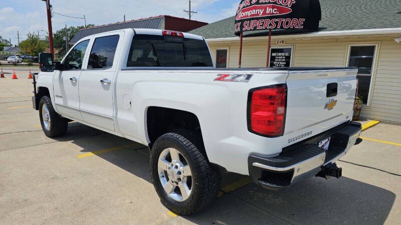 chevrolet silverado 2500hd 2017 1GC1KWEG5HF133014 image chevrolet silverado 2500hd 2017 1GC1KWEG5HF133014 image